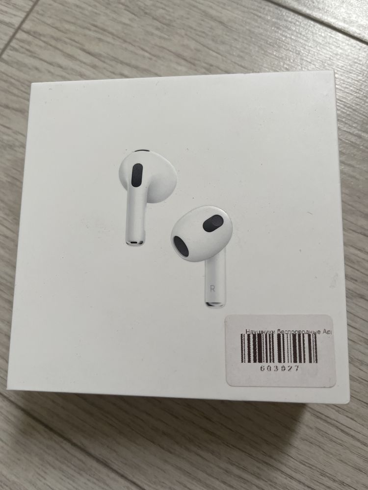 Продам airpods 4