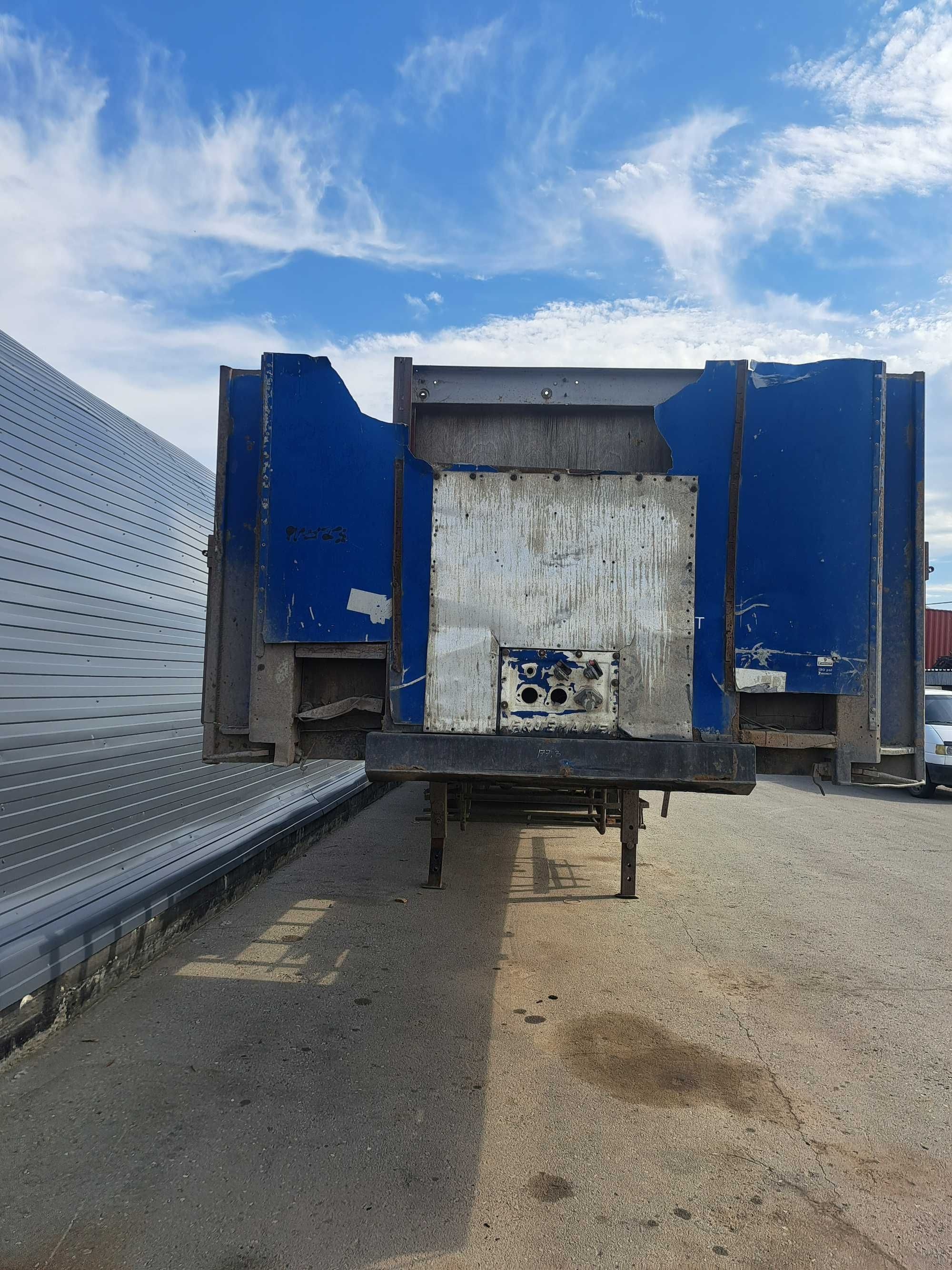 Продам прицеп в сборе или по запчастям CRANE FRUEHAUF P-JC-SA3