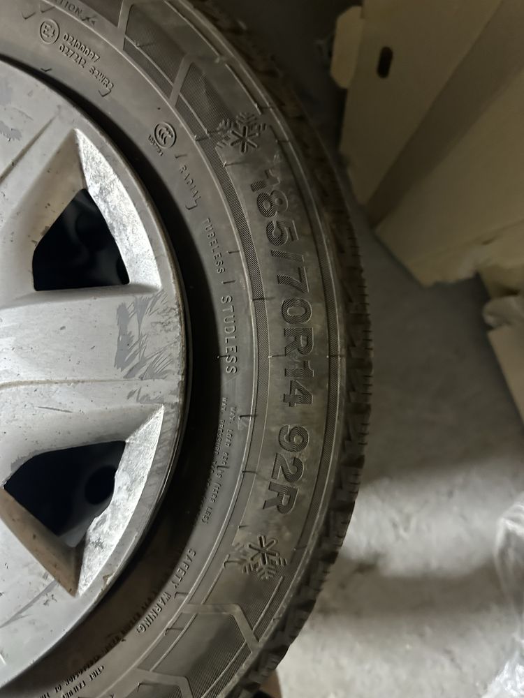 Зимние шины triangle 185/70 r14