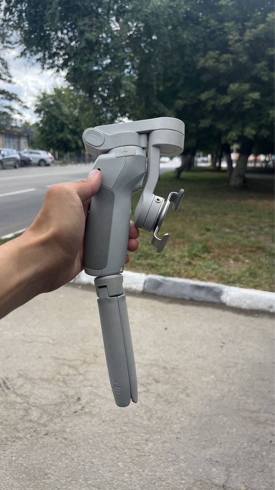 DJI Osmo 4 для смартфона
