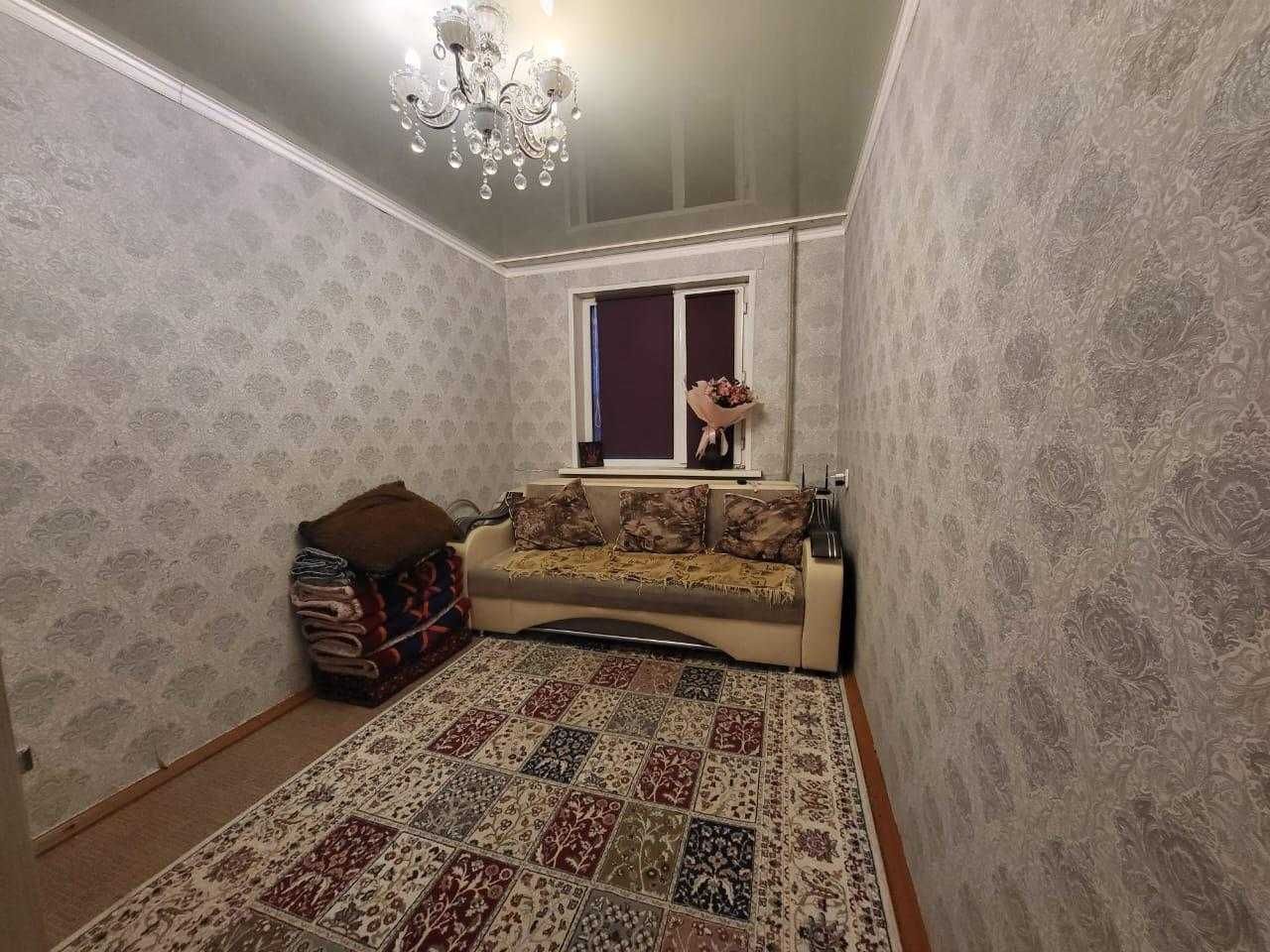 Продам 3-х комнатную квартиру с квадратным коридором на 6 мкр