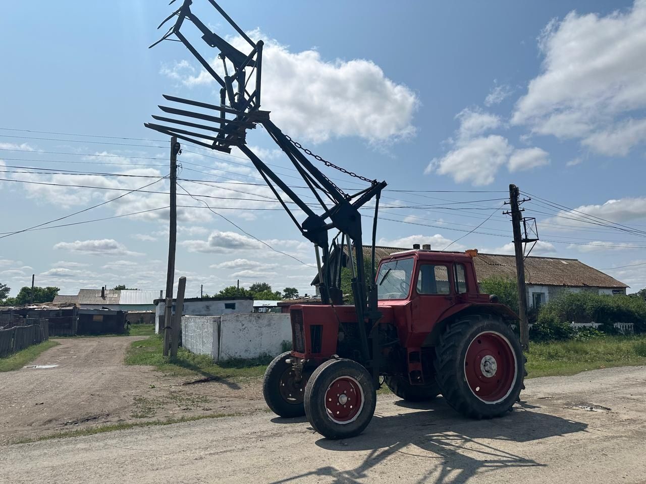 Продам трактор Беларусь 80