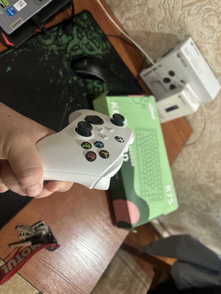 Xbox controller and xbox adapter