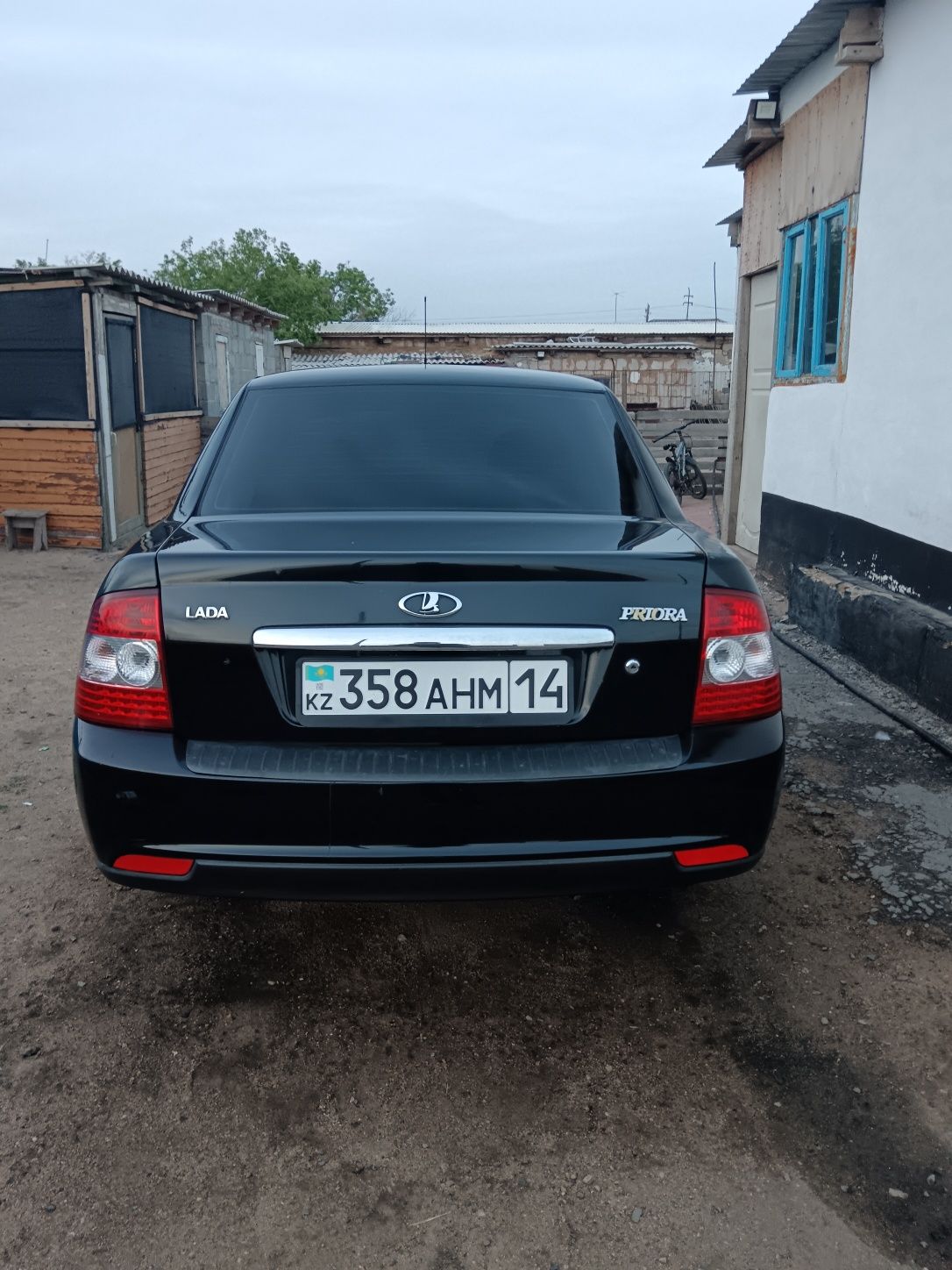 Продам приору 2 в хорошем состоянии