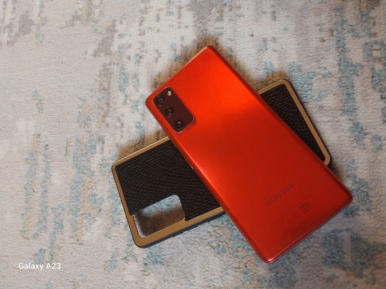 Срочно сатылады S20 FE 128GB