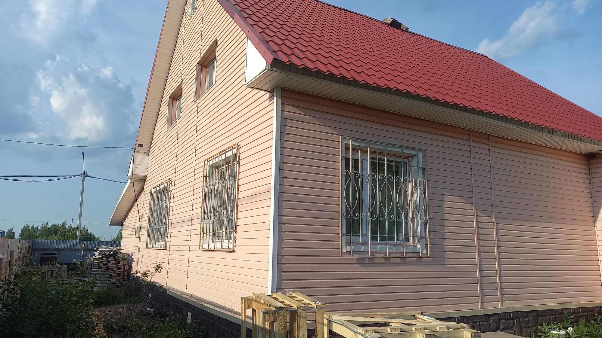 Продам коттедж в Солнечном
