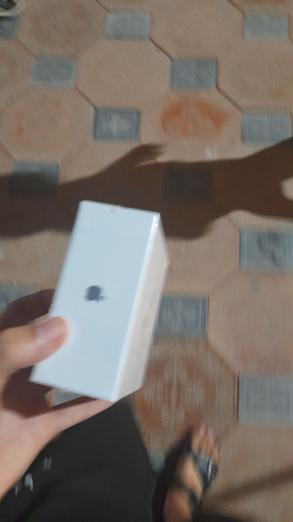 Продаю новый airpods pro 2 generation СРОЧНО