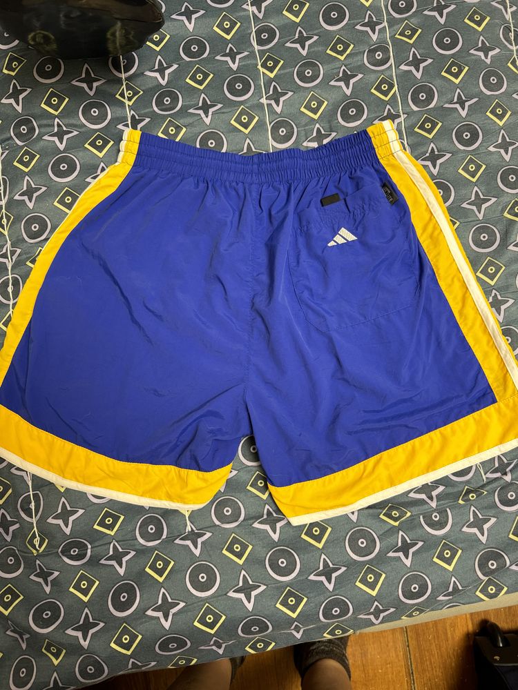 Шорты adidas s - m orig