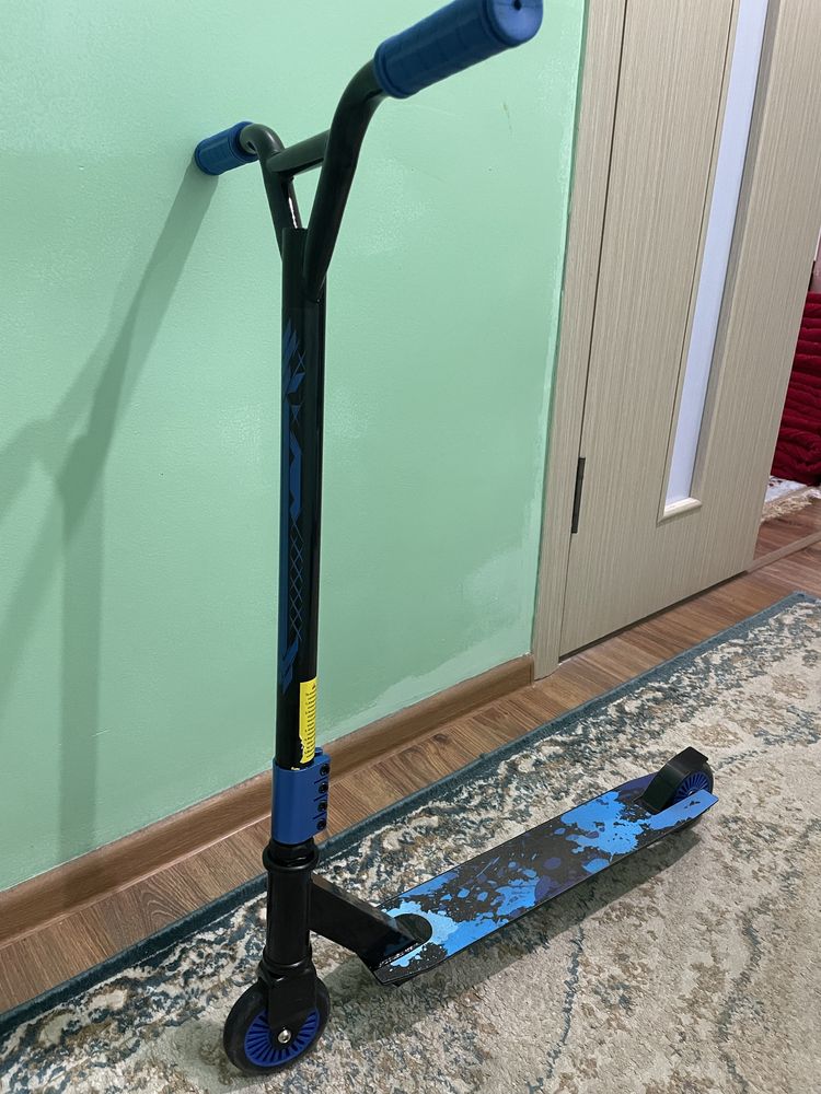 Продается детский самокат