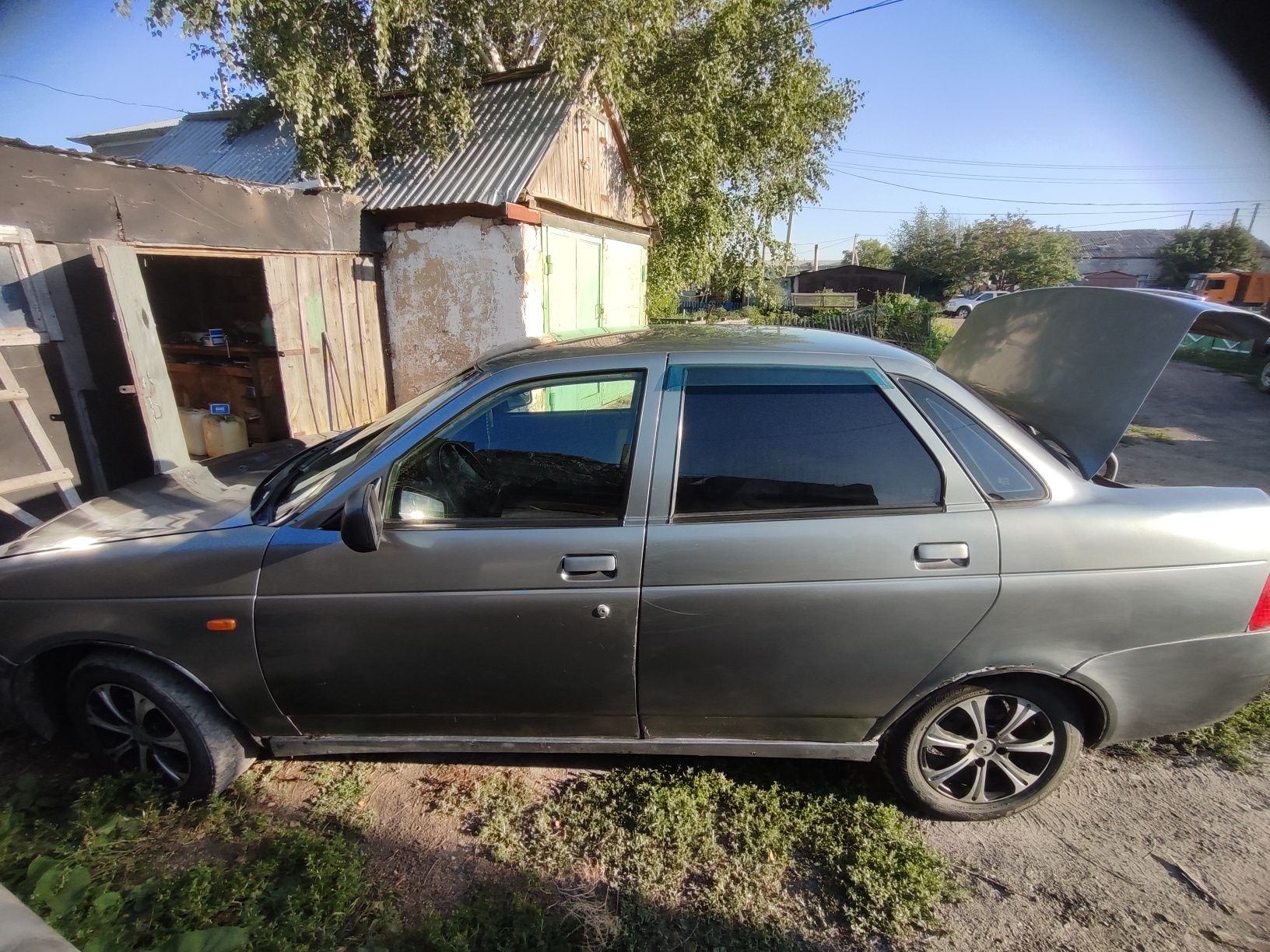 Продам LADA Priora