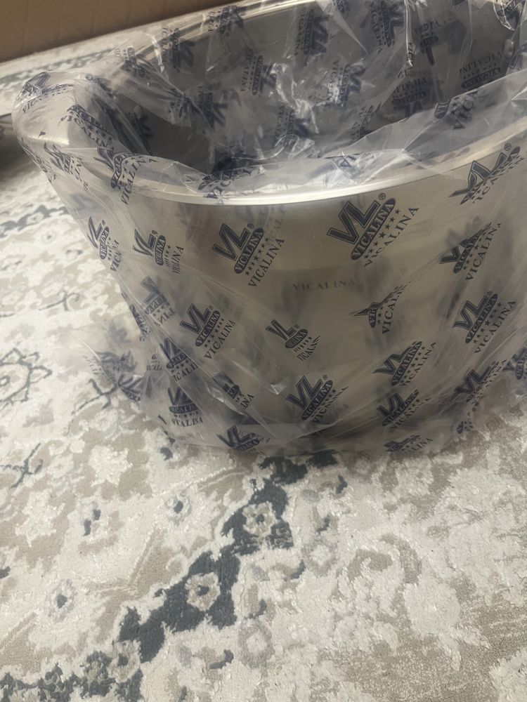 Продам кастрюлю