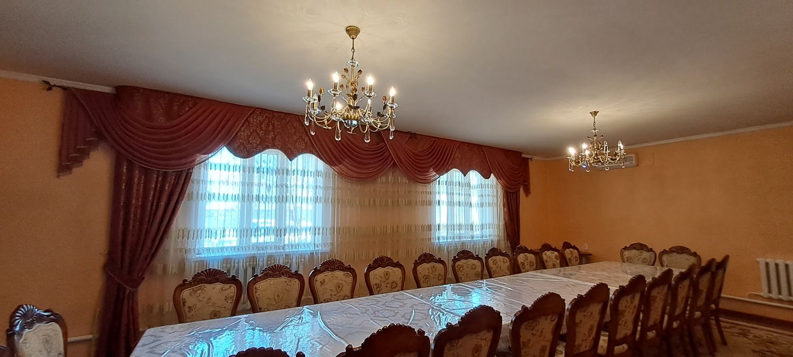 Шторы с ламберкеном +тюль  для гостевой.