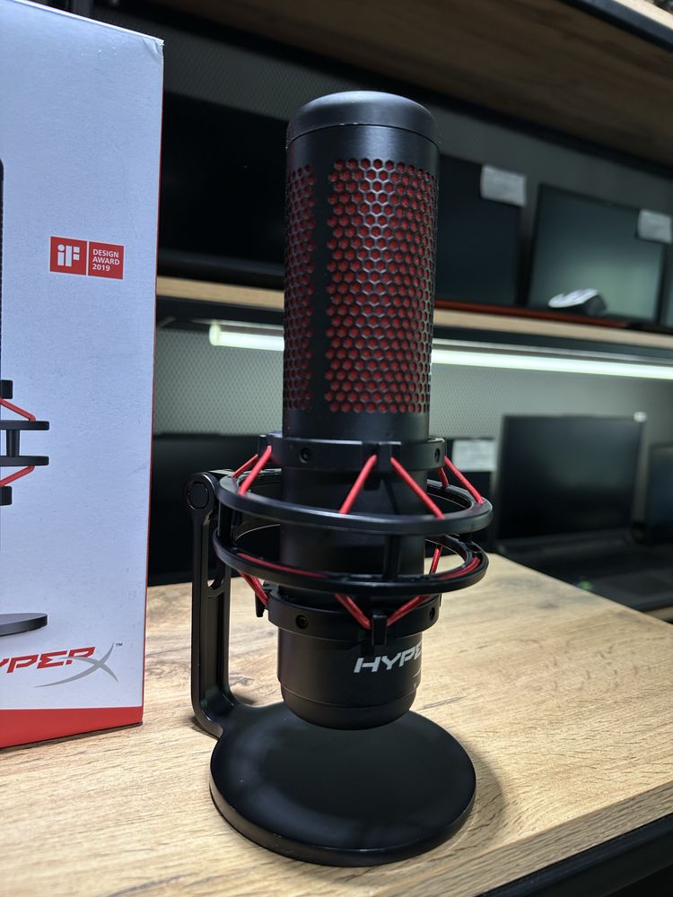 Микрофон Hyper X Quadcast, полный комплект, 8781/А10