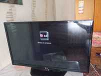 Продам телевизор марки LG