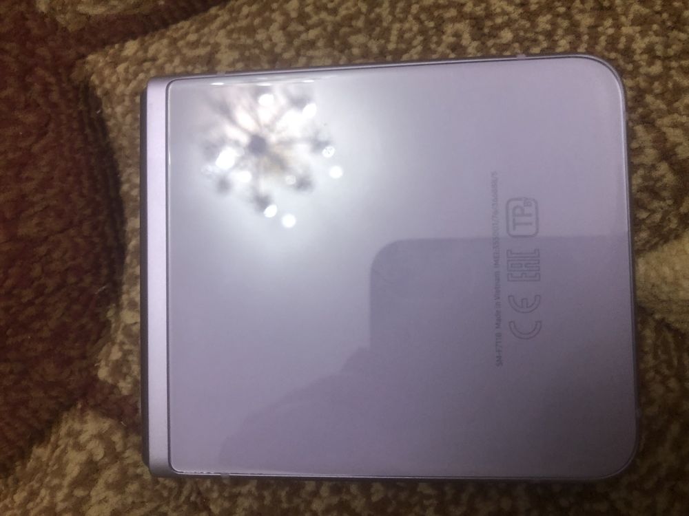 Samsung Z Flip3 5G