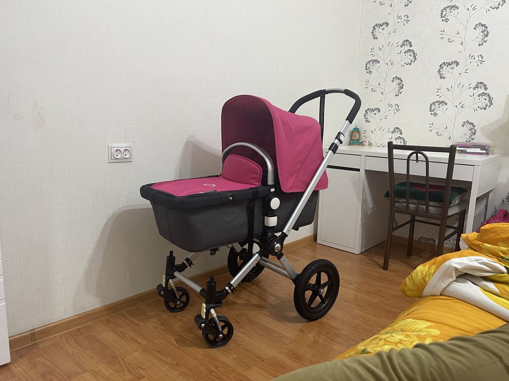 Продам каляску bogaboo