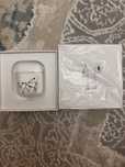Airpods 2 в рабочем состоянии