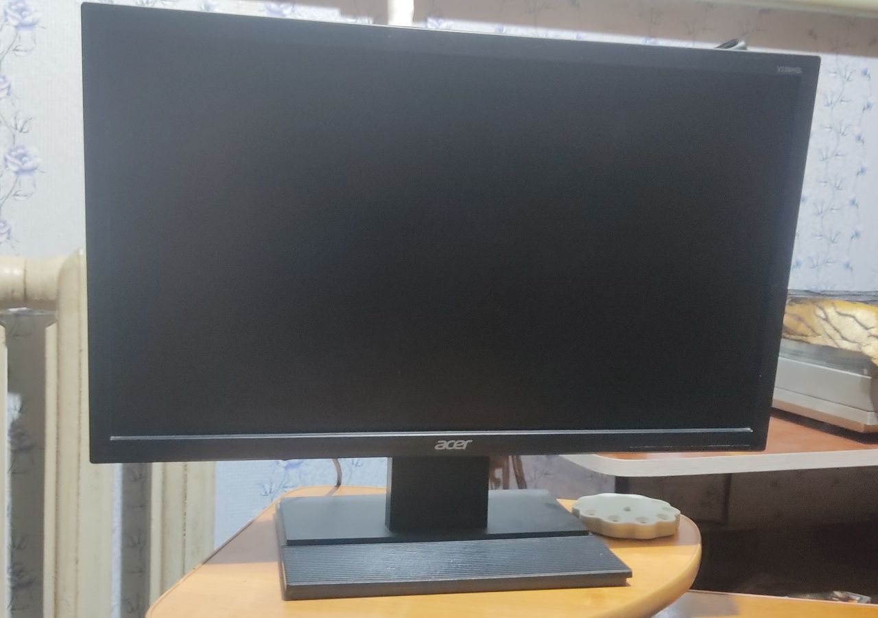 Acer     монитор