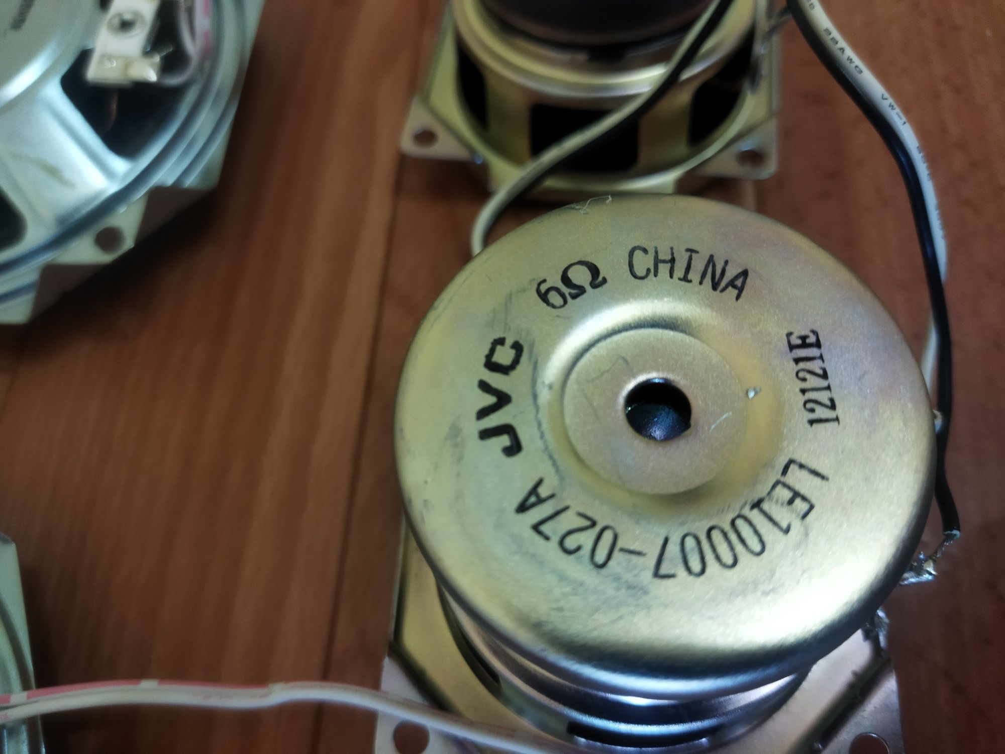 Продам динамики 4 штуки