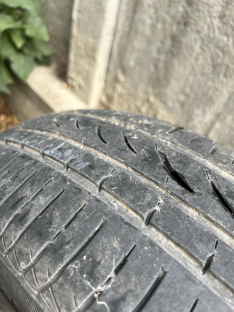 Продам автошины 2500 каждая
