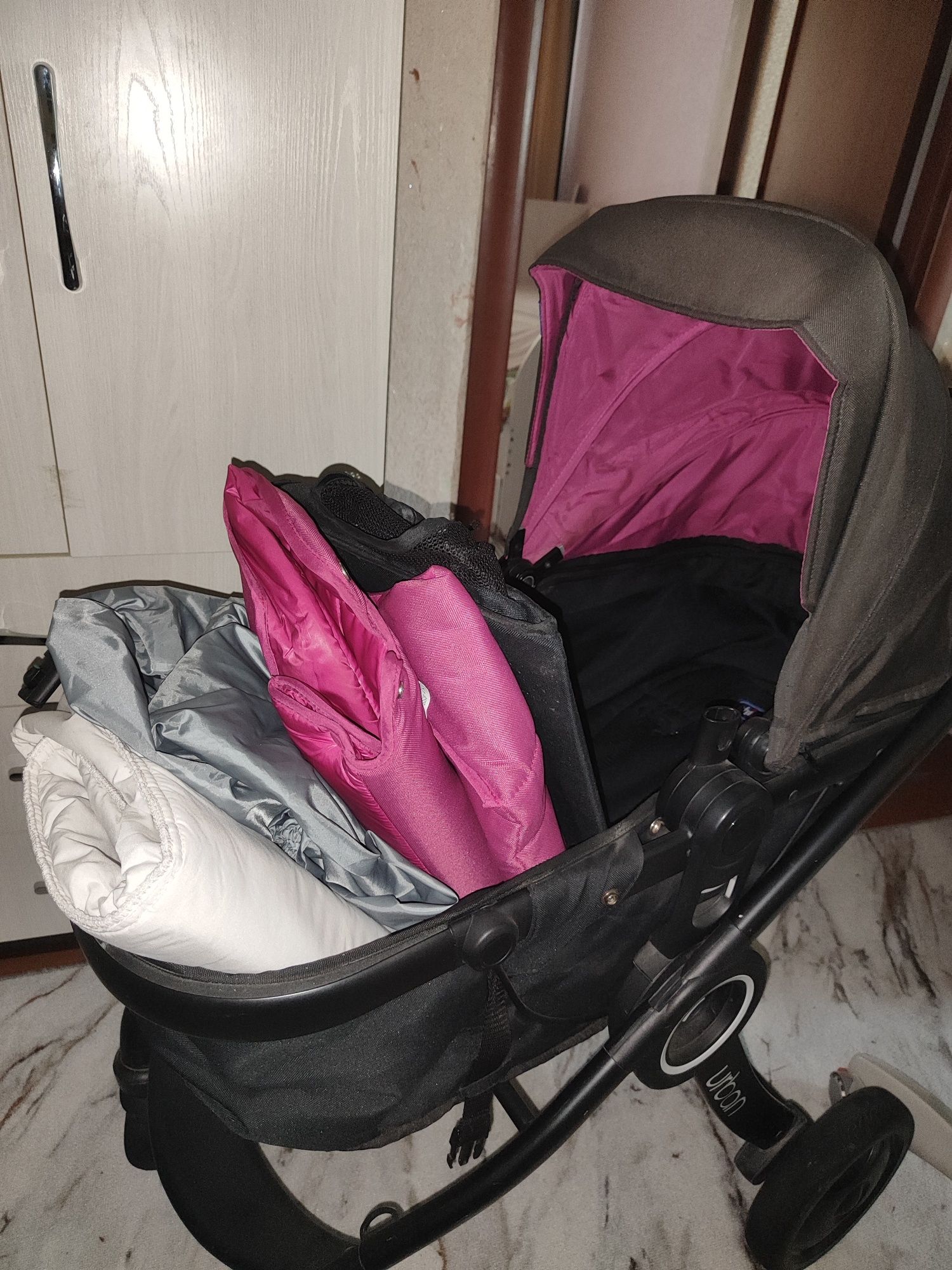Продам коляску chico urban 2 в 1