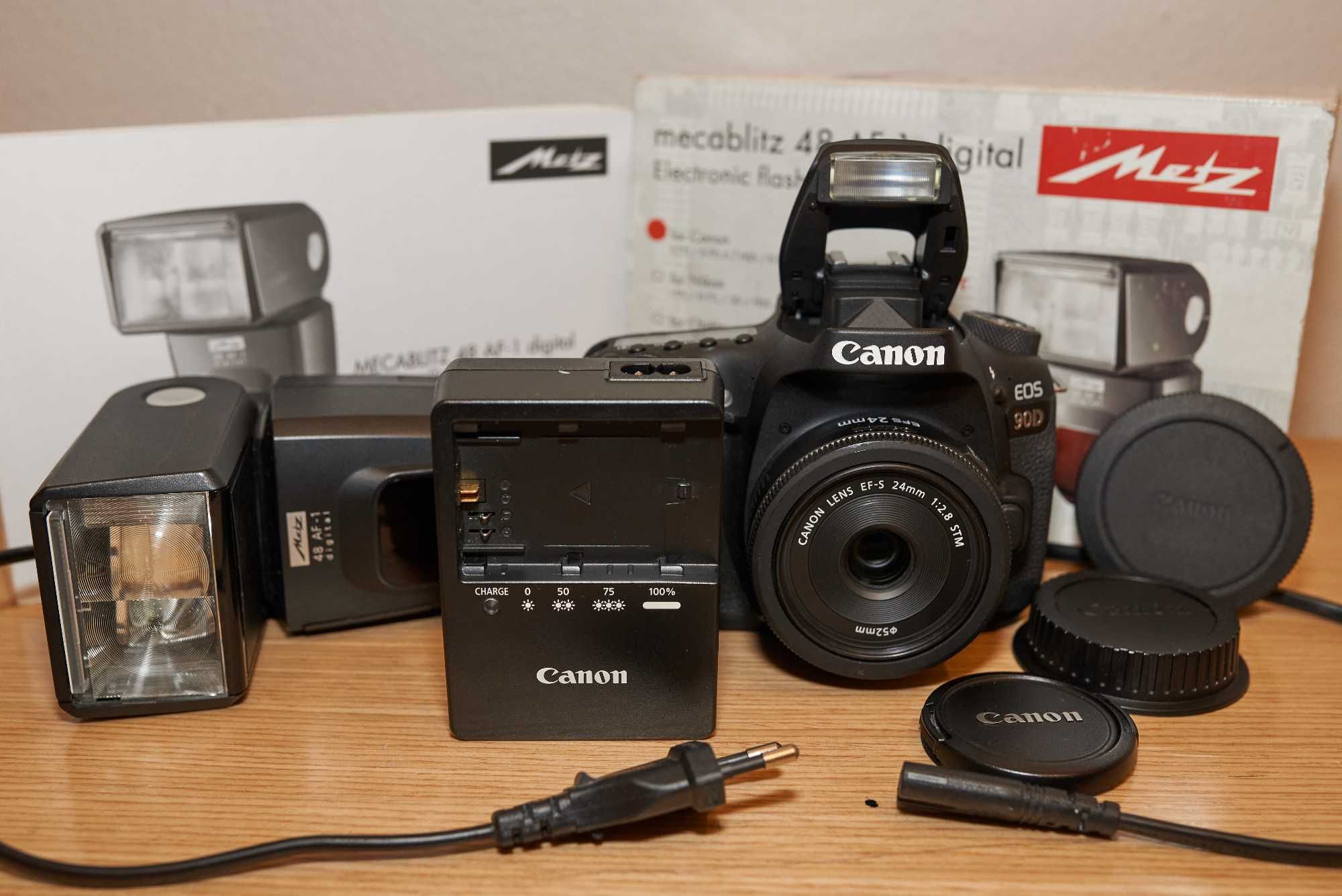 Фотоаппарат Canon 90D с объективом Canon EF-S 24mm f/2.8STM и вспышкой