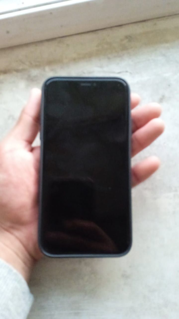 iPhone Хр в корпусе 13