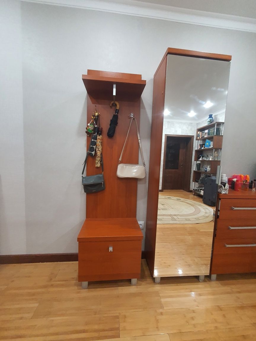 Мебель в прихожую