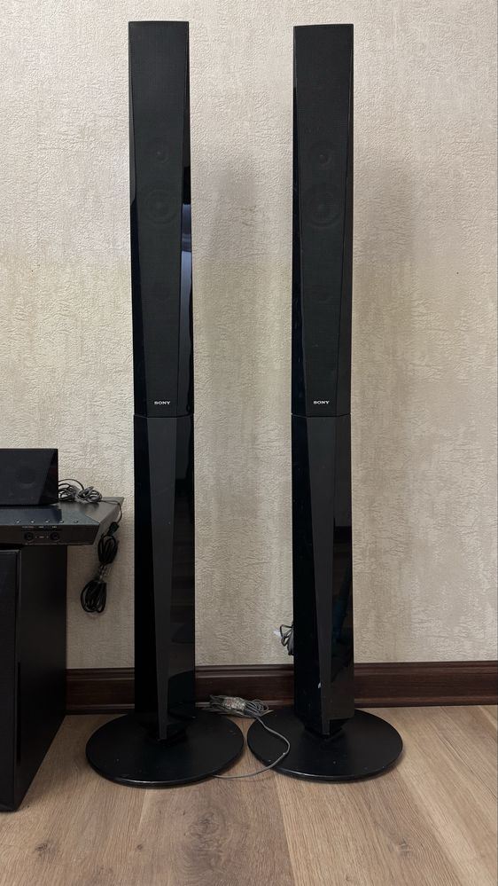 Домашний кинотеатр Sony BDV-E6100, 6 в 1