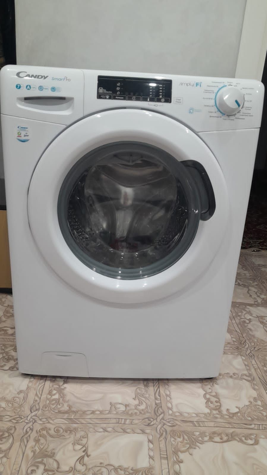Продам б/у стиральную машинку