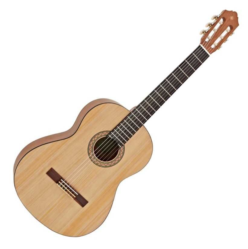 Гитара Yamaha c40