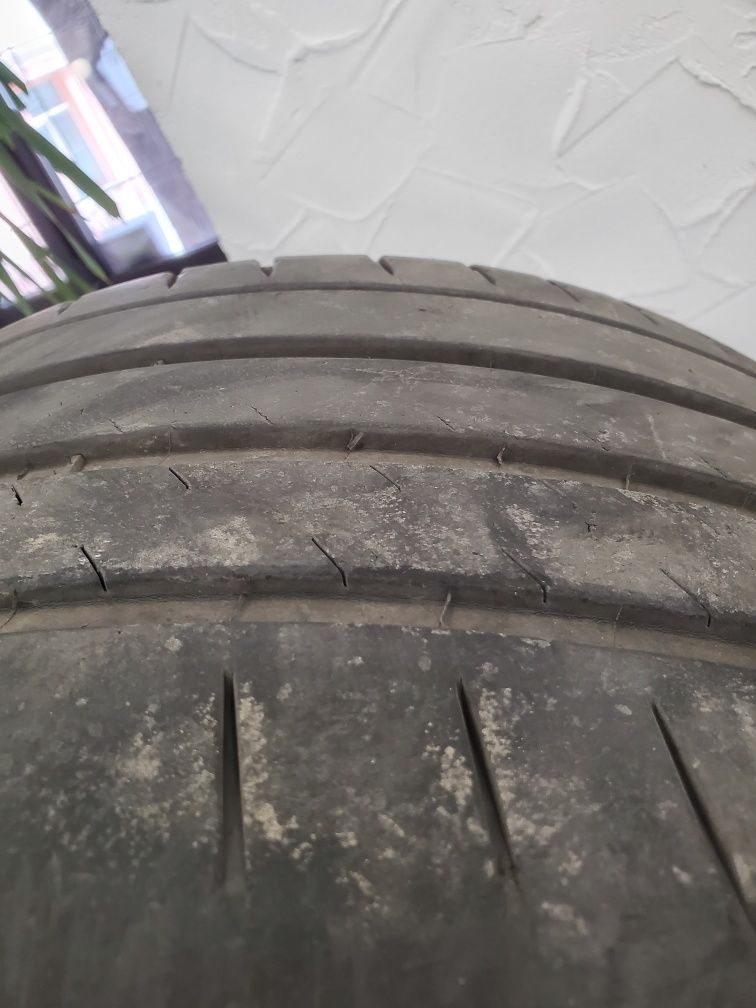 Продам шины Michelin Pilot Sport 4