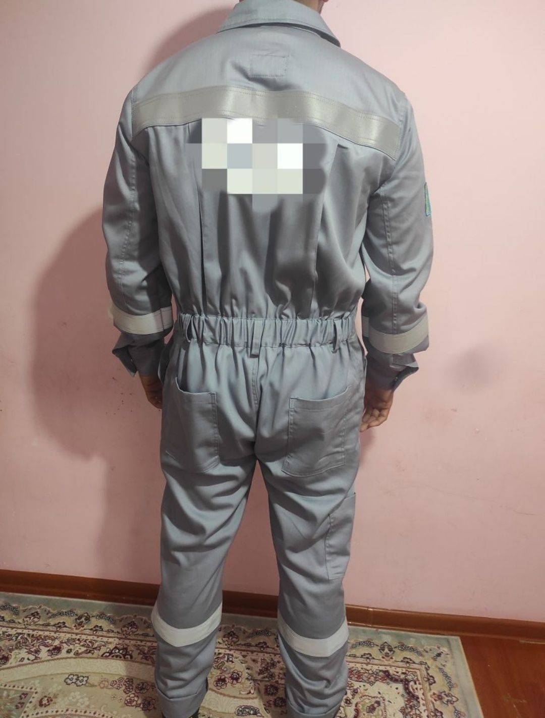 Продается рабочая одежда. Размер XL, 2XL(на 52). Материал лёгкий.