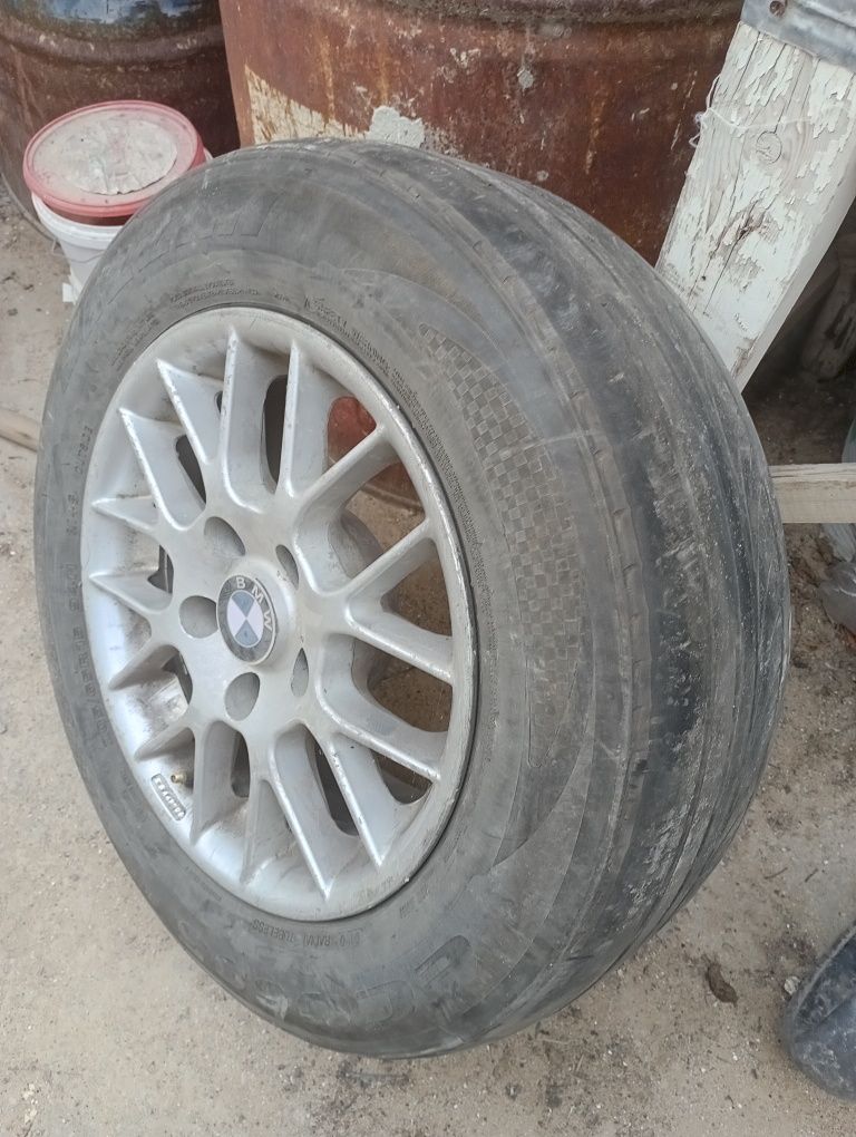 Комплект дисков с шинами  BMW 205/65/R15