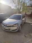Продам или меняю автомашину Опель астра Н 2008 года,