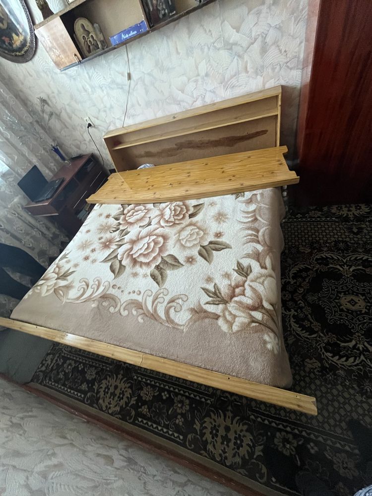 Продам кровать