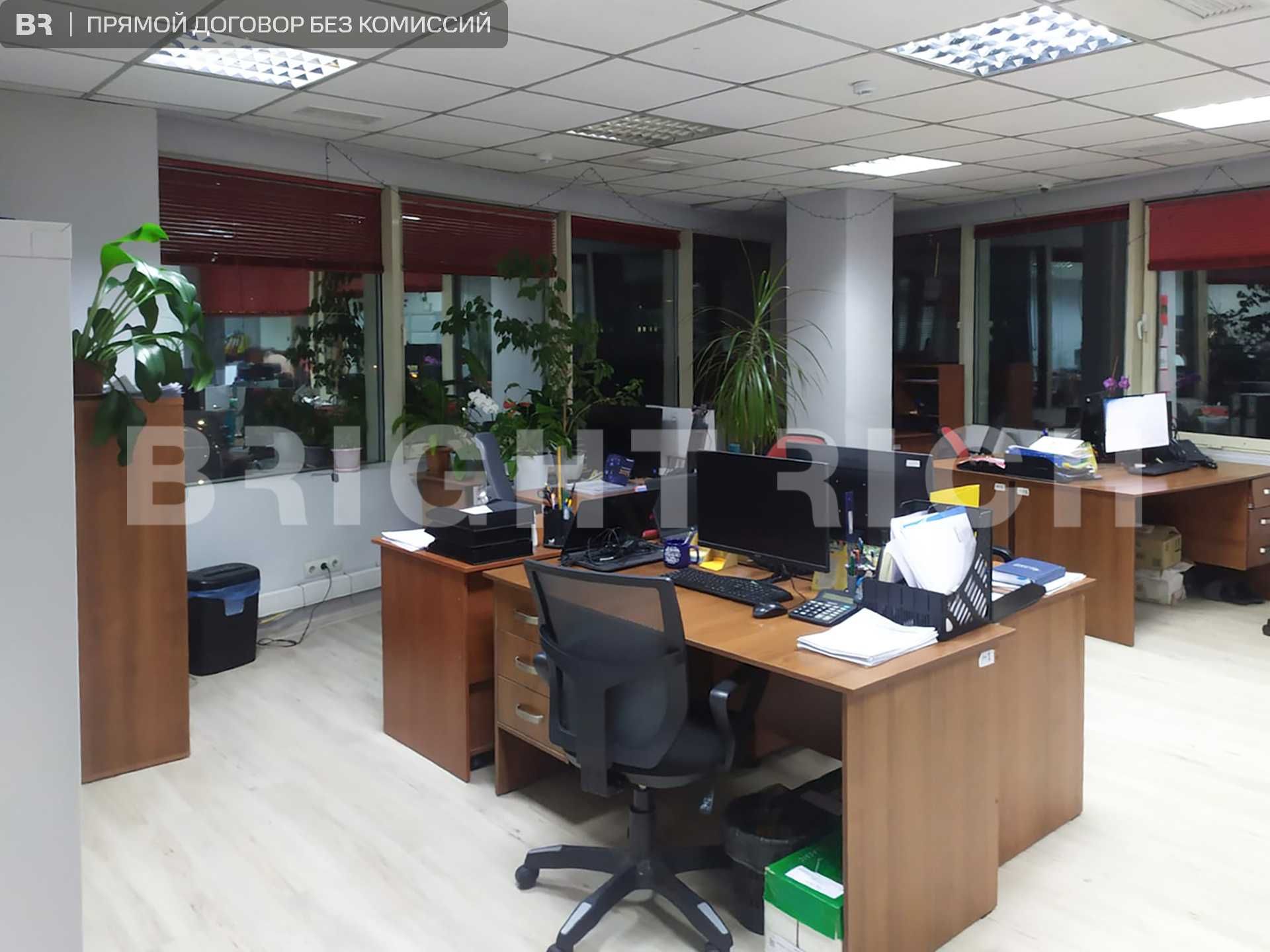 Аренда офиса 180м² - бизнес центр SAT