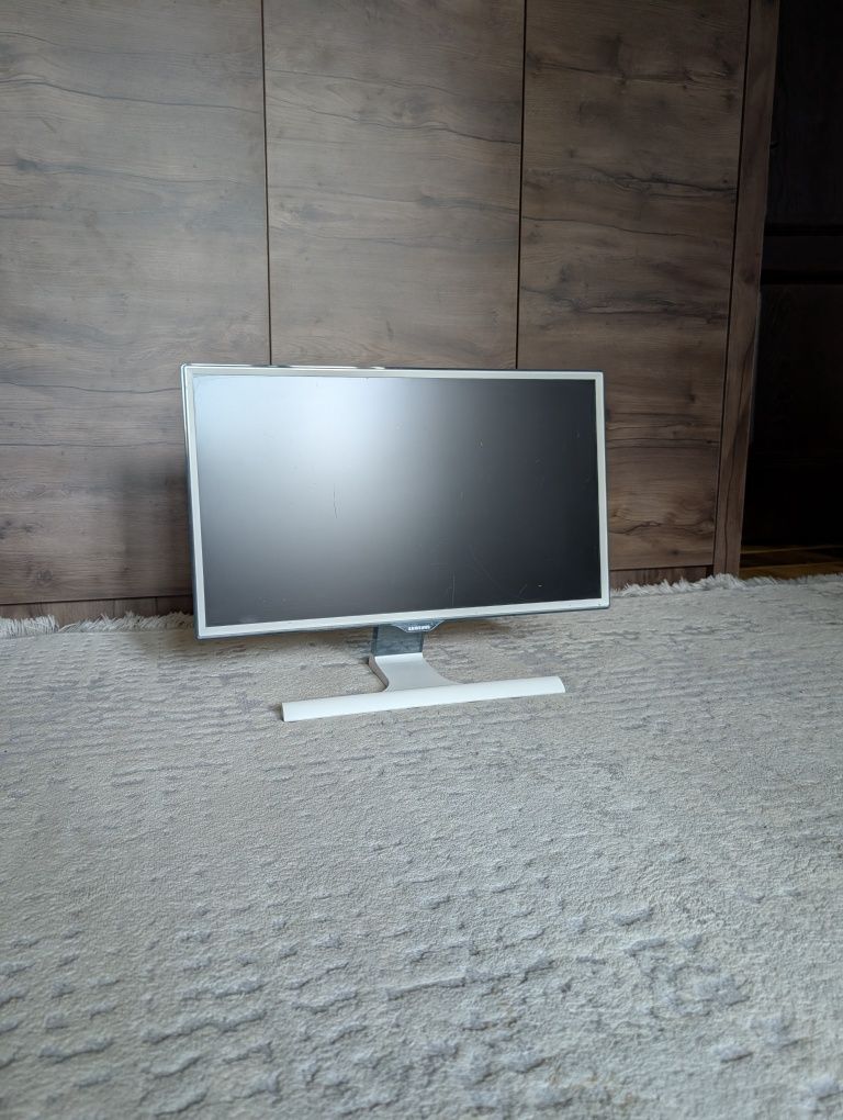 Продаю ПК + монитор Samsung | i7-4790K | GTX 750 Ti | 8 ГБ | HDD 1 TB