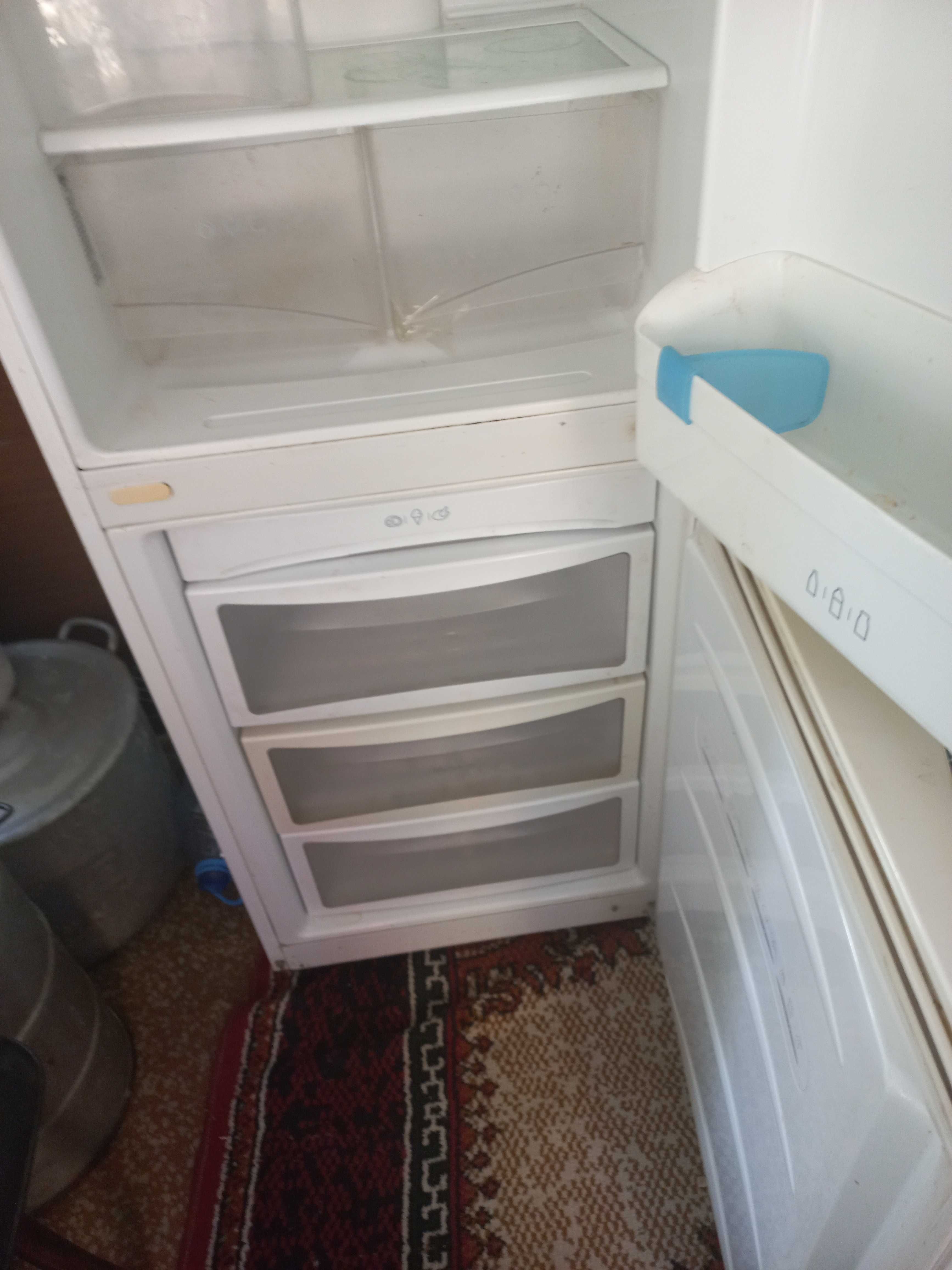 В связи с переездом продам холодильник ЛД