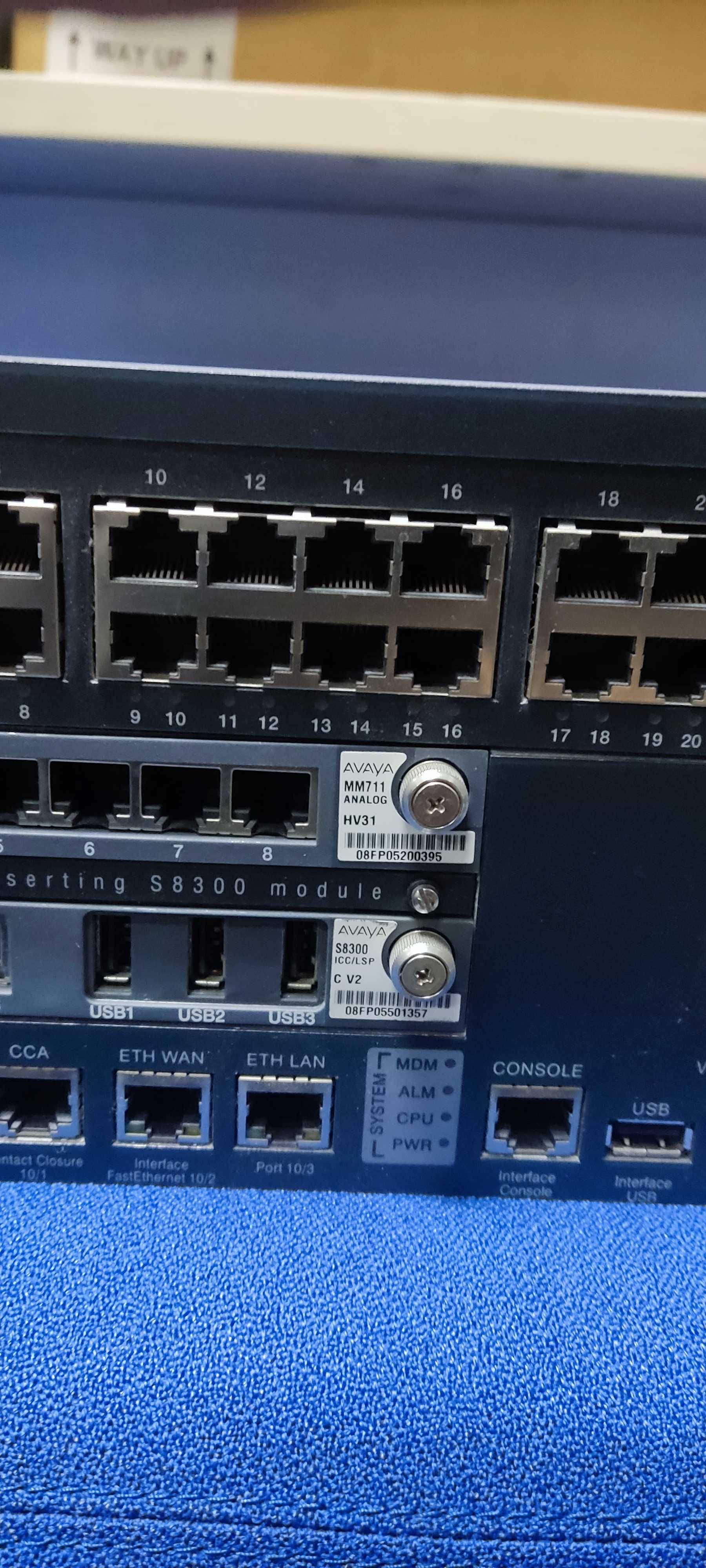 Avaya G350 медия шлюз с Avaya S8300 медия сервером
