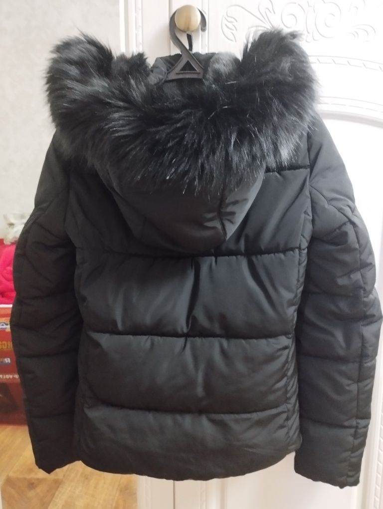 Куртка короткая зимняя