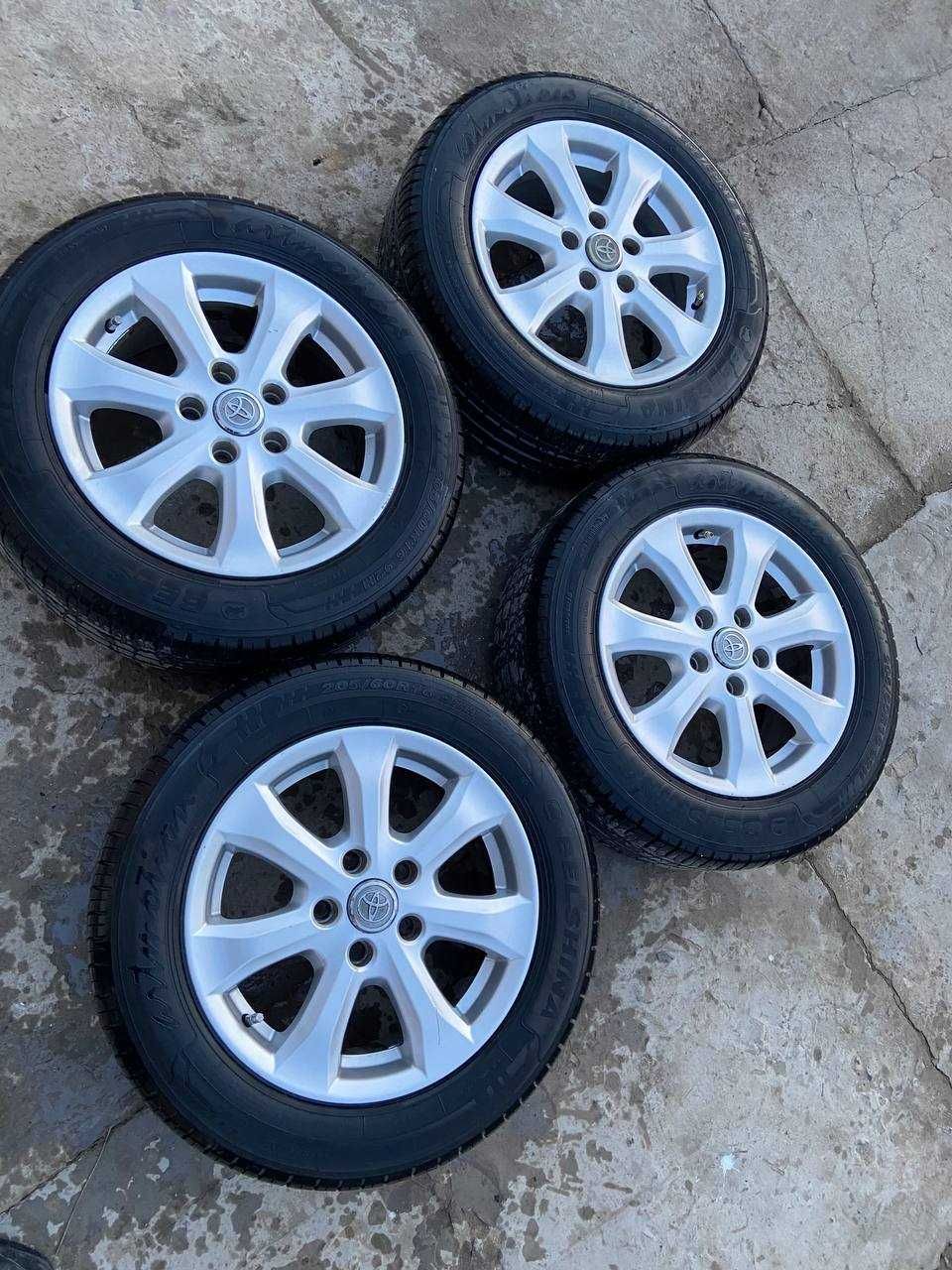 комплект колес toyota r16 оригинал
