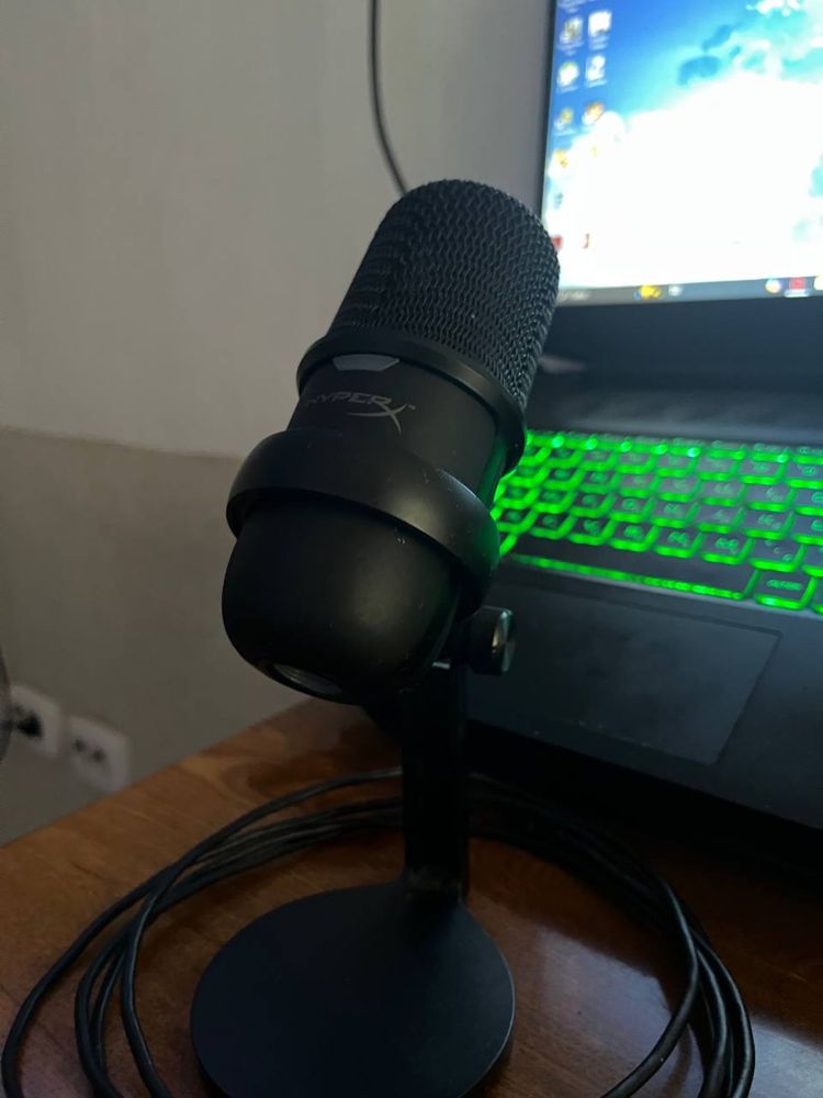 HyperX Микрофон SoloCast продам