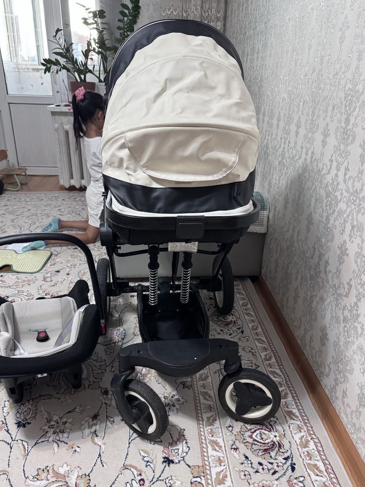 Продам коляску и автокресло