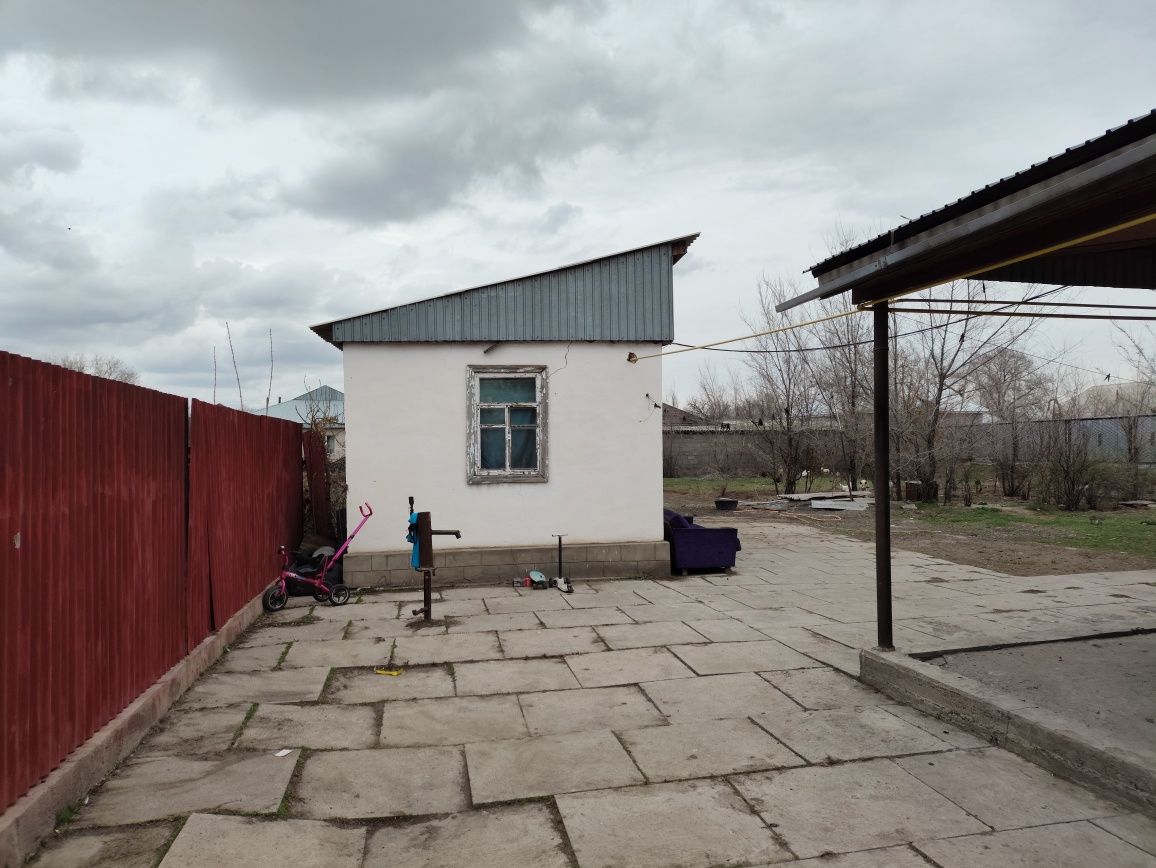 Продаю дом Есенберлин 12