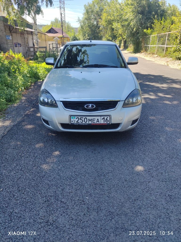 Продам lada priora