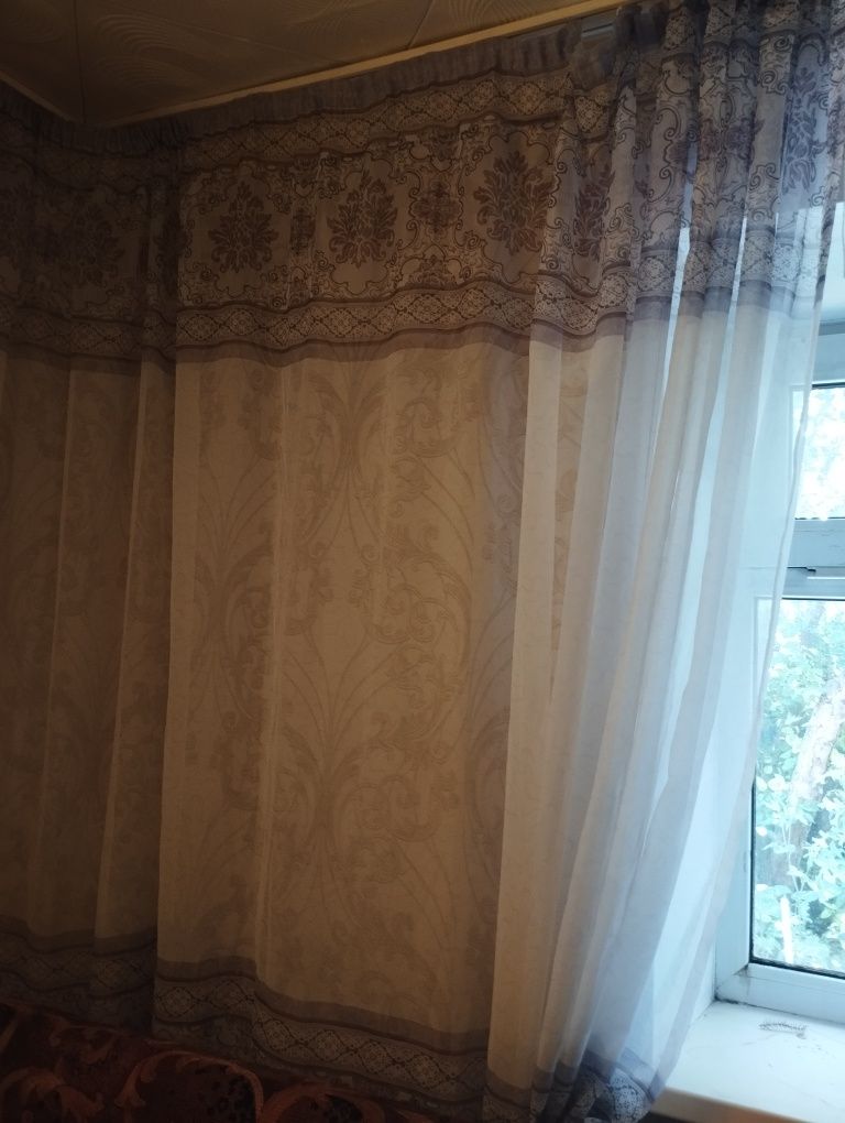 Продам тюли и шторы