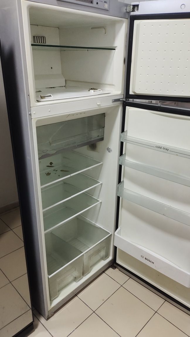 Продам холодильник бош