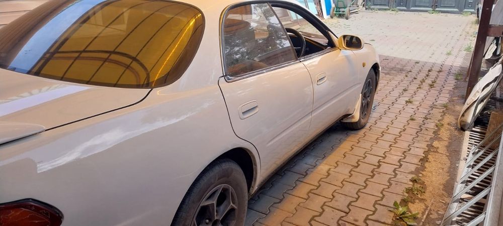 Toyota Carina ED