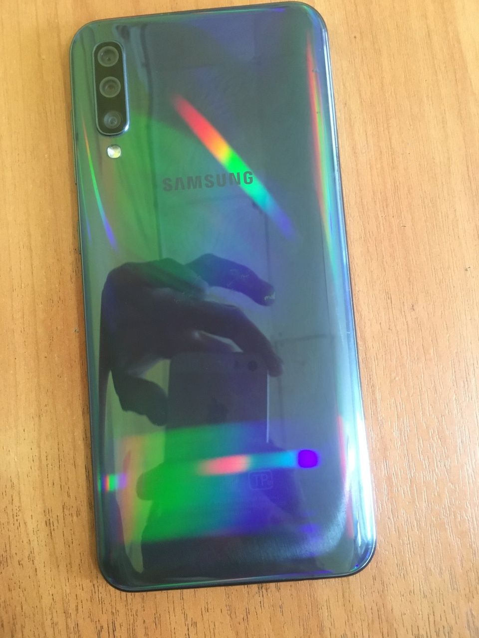 Продам Samsung a50 в идеале без минусов все работает
